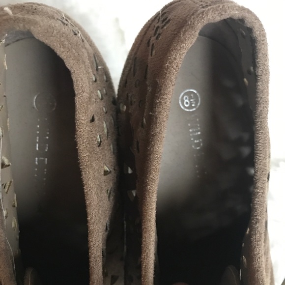 Brown Lace Up Suede Wedge Ankle Booties! - Picture 6 of 7